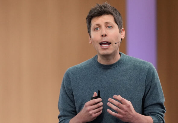 Sicurezza dell’intelligenza artificiale, l’allarme di David Robinson e la posizione di Sam Altman
